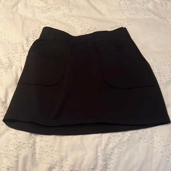 Athleta miniskirt - Picture 1 of 4